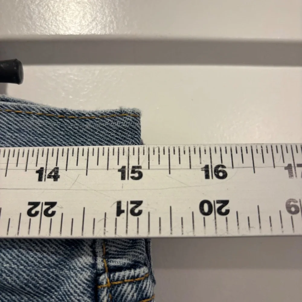 Levis 505 Regular Fit Straight Leg Jeans Mens 30x30 Medium Wash Blue Denim